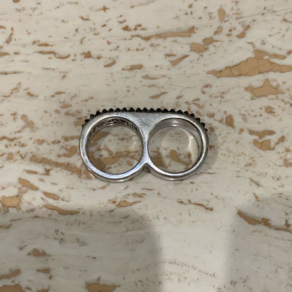 Erica Annenberg two finger ring 6/7 - Picture 4 of 9